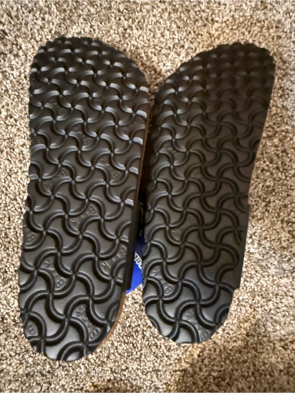 Birkenstock Black Thong Sandals with Natural Footbed - Picture 3 of 3